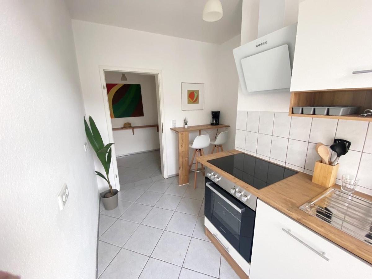 Schoene, Ruhige Zweiraumwohnung Im Angesagten Altlindenau Leipzig Exterior foto
